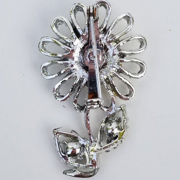 Rhinestone Flower Brooch - Picture 2 of 2
